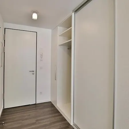 Duhner Strandhus, S8 شقة دوهنين